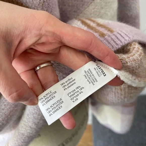 V neck purple plaid sweater - Picture 7 of 8